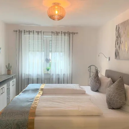 Апартаменты Modernes Und Stilvolles 2-zimmer-wohlfuehlappartement Im Kurgebiet *