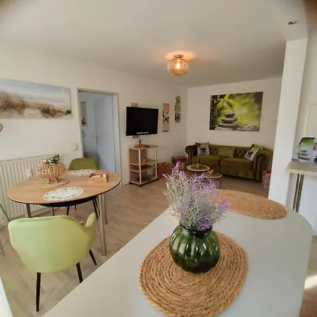 Modernes Und Stilvolles 2-zimmer-wohlfuehlappartement Im Kurgebiet Апартаменты Бад-Кройцнах